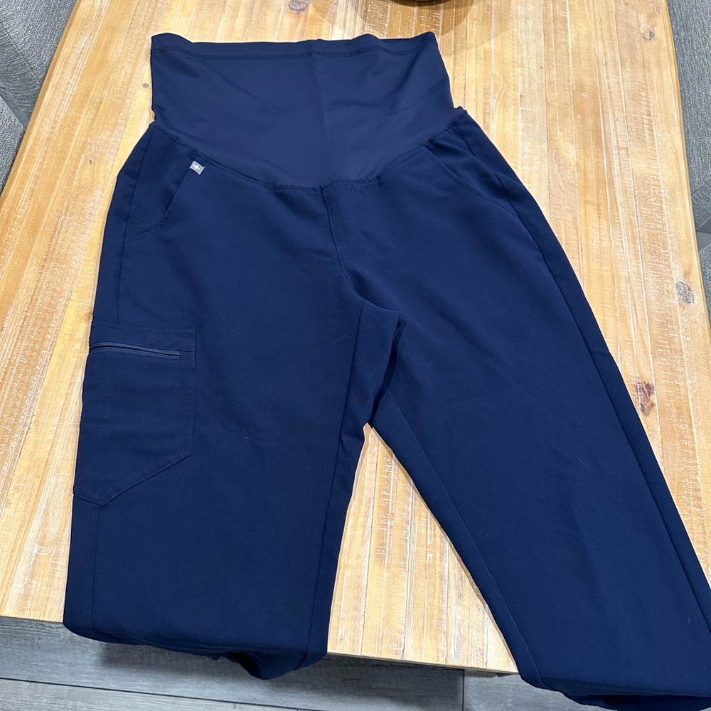 Figs Maternity Scrub Pants